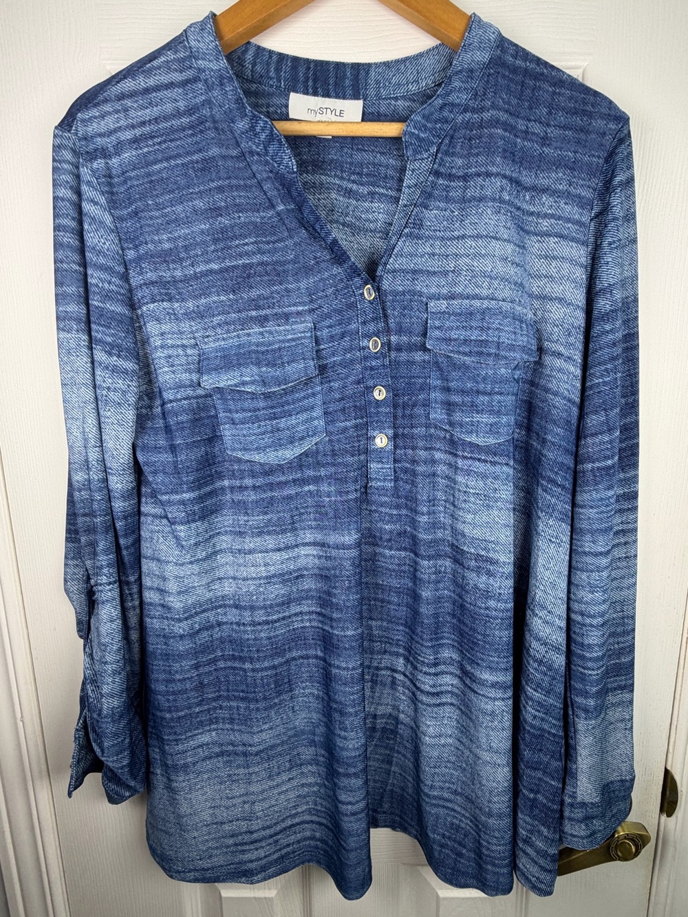 myStyle Blue Ombre Tie-Dye Henley Tunic L Boho Long Sleeve Minimalist